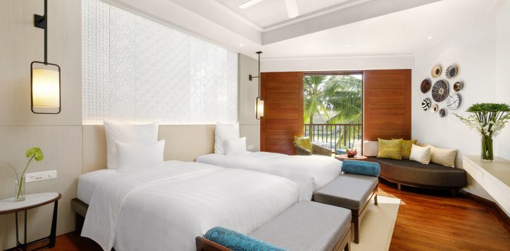 superiortwin-bed-room-gardern-view-at-pullman-danang-beach-resort-viet-nam-2