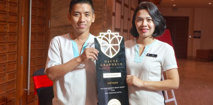 pullman-danang-beach-resort-win-three-awards-haute-grandeur-2019-wedding-1-2