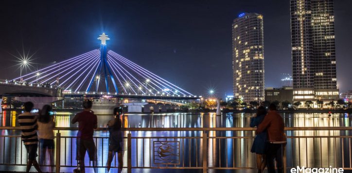 the-dazzling-beauty-of-han-river-bridge-under-city-lights-ve-dep-cua-cau-song-han-vao-ban-dem-han-river-bridge-dn-residences-pride-2