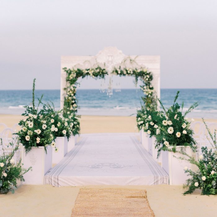 kinh-nghiem-dat-tiec-cuoi-tai-da-nang-cach-chon-dia-diem-dich-vu-va-nha-hang