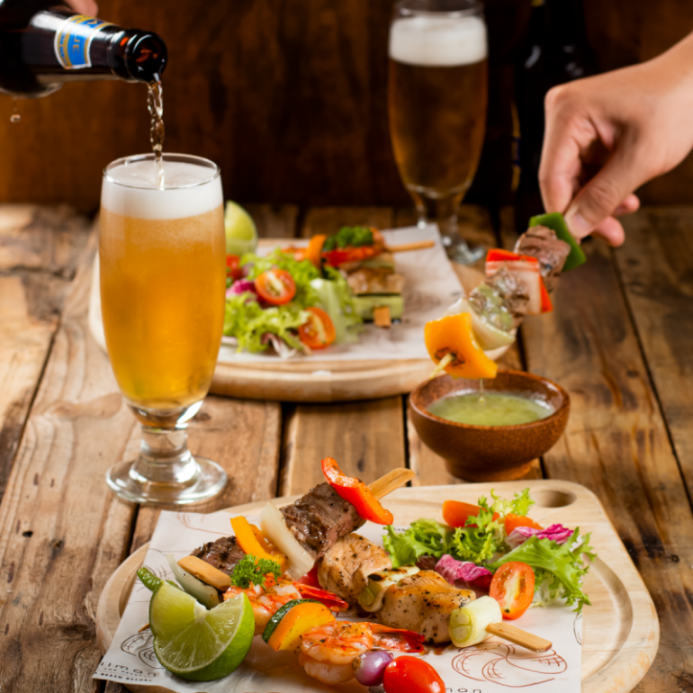 happy-hour-azure-beach-lounge