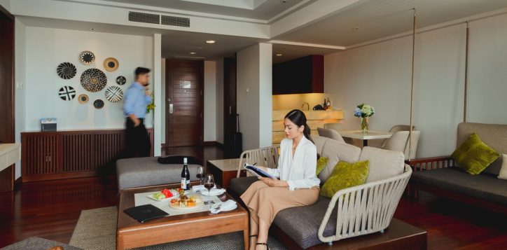 penthouse-suite-lifestyle-1-2