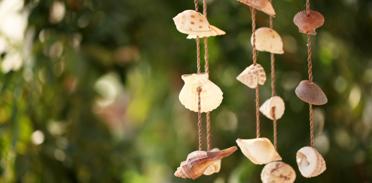seashell-wind-chime-making_pullman-danang-beach-resort-2