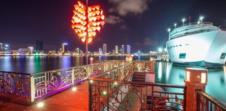 cau-tinh-yeu-lovelock-da-nang-2